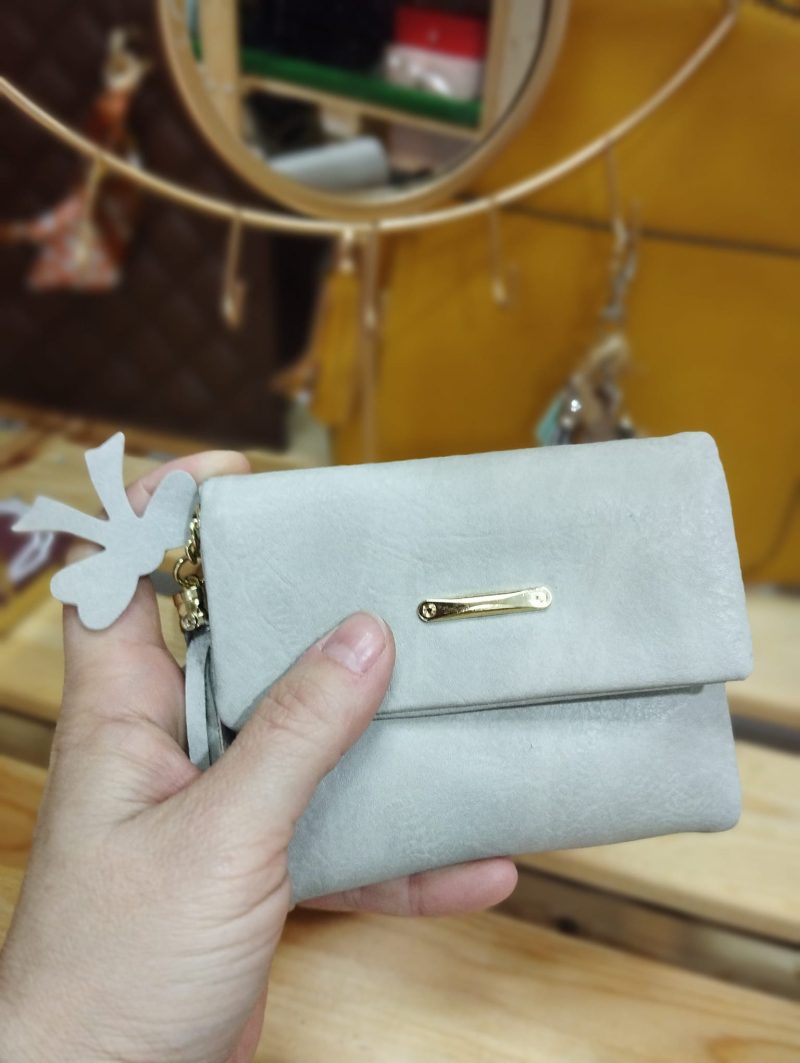CARTERA MUJER GRIS LAZO