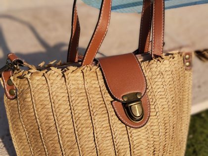 BOLSO CIRCULAR RAFIA Y PIEL MARRÓN